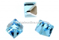 Swarovski, cube cabochon, aquamarine comet argent, 8mm - x1