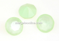 Swarovski, chaton SS29, powder green, 6mm - x4