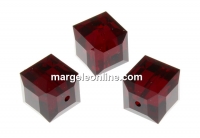 Swarovski, cube bead, garnet, 8mm - x1