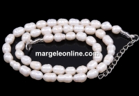 Necklace made of white freshwater pearls 8-10mm