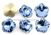 Ideal crystals, fancy flower, light sapphire, 10mm - x1