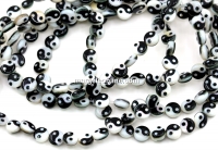 Yin and Yang mother-of-pearl beads, disc, 6mm