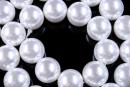 tip Mallorca pearls, round, white, 14mm